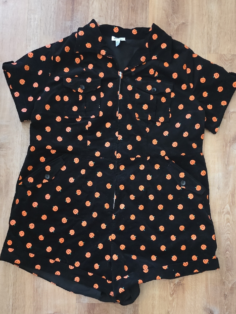 "Unique Vintage" Short Sleeve Pumpkin Print Velvet Romper
